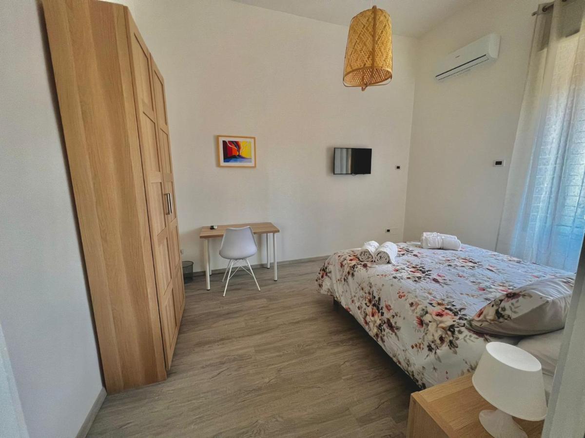 Zara Home - Free Parking Неаполь Экстерьер фото