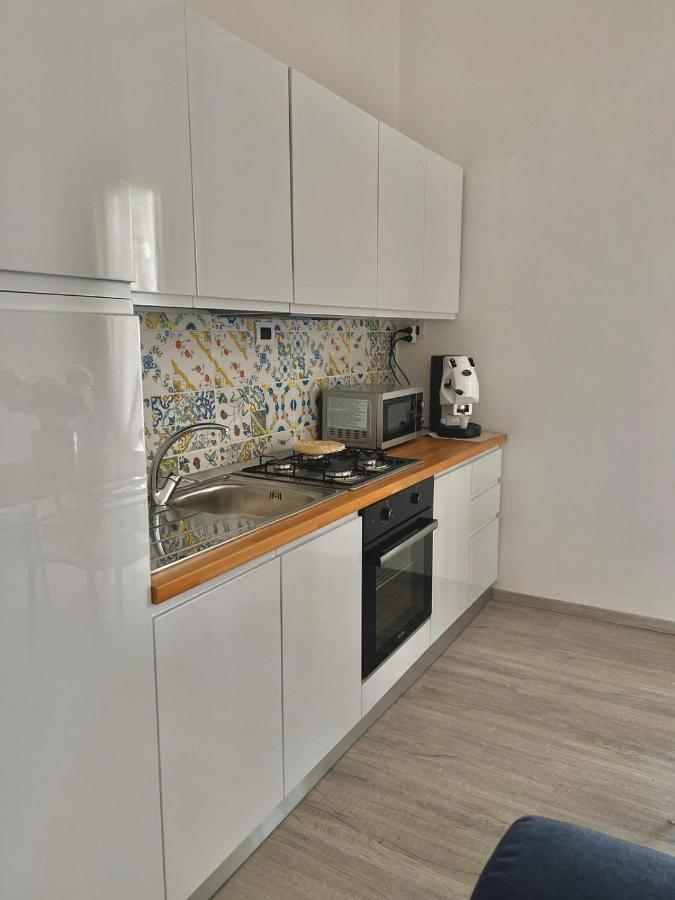 Zara Home - Free Parking Неаполь Экстерьер фото